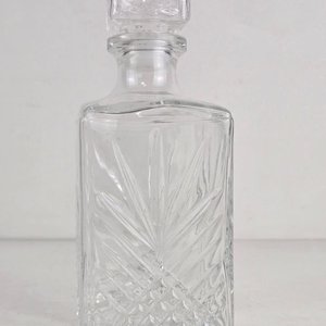 Set de 3 piezas de cristal: bombonera, cenicero y decantador - imagen 4