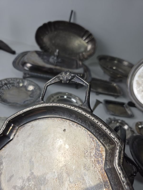 Accesorios de mesa y decoración en plata y metal - imagen 13