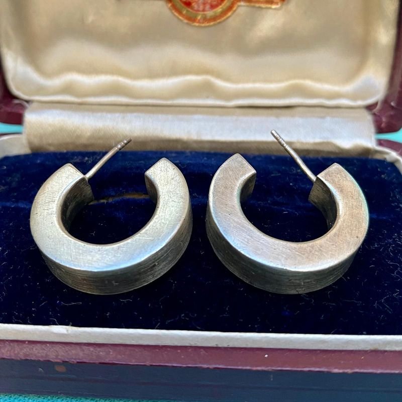 Item 837828 - Image 0