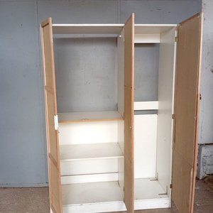 Ropero de Madera con 3 Puertas y Arpillera - imagen 5
