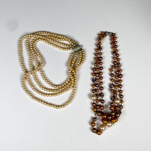 Dos Collares de Perlas de Fantasía con Cierre Metálico - imagen 1