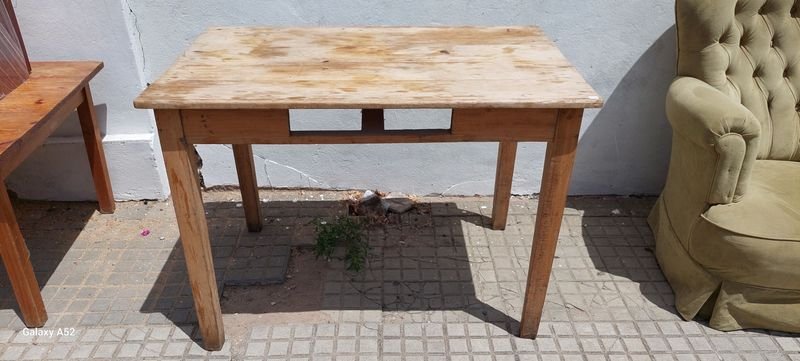 Item 876968 - Image 0