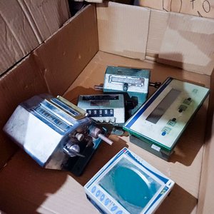 Lote de Conectores y Válvulas de Electrofusion con 5 Contadores Digitales - imagen 2