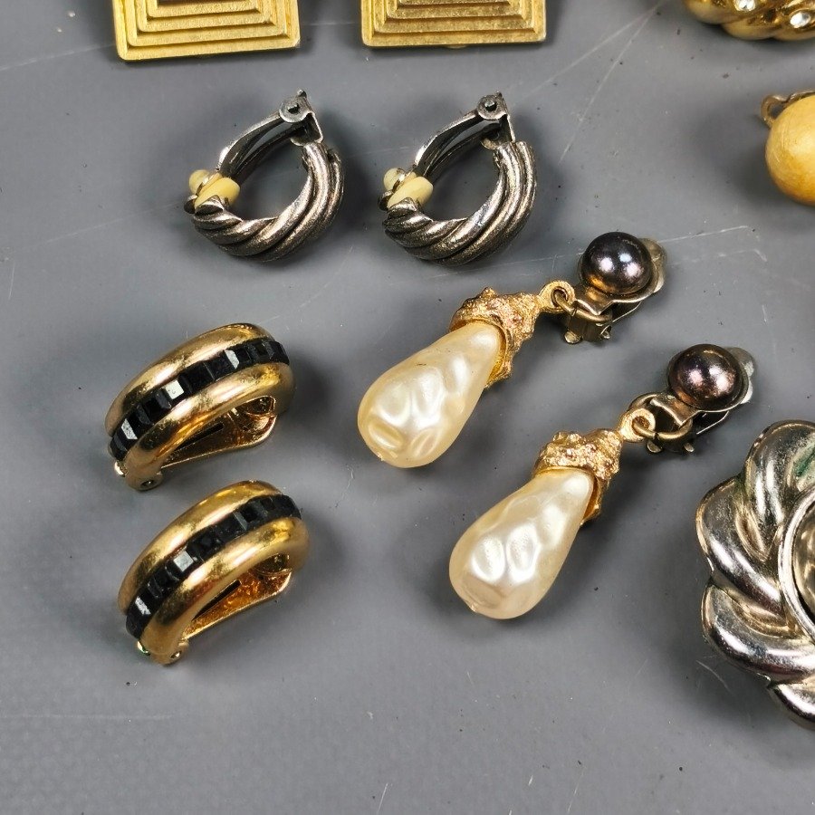 Item 16456 - Image 7