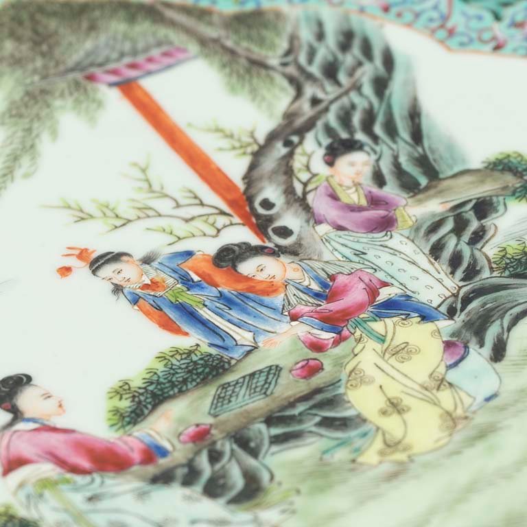 Plato porcelana china pintado a mano con escena geisha - imagen 2