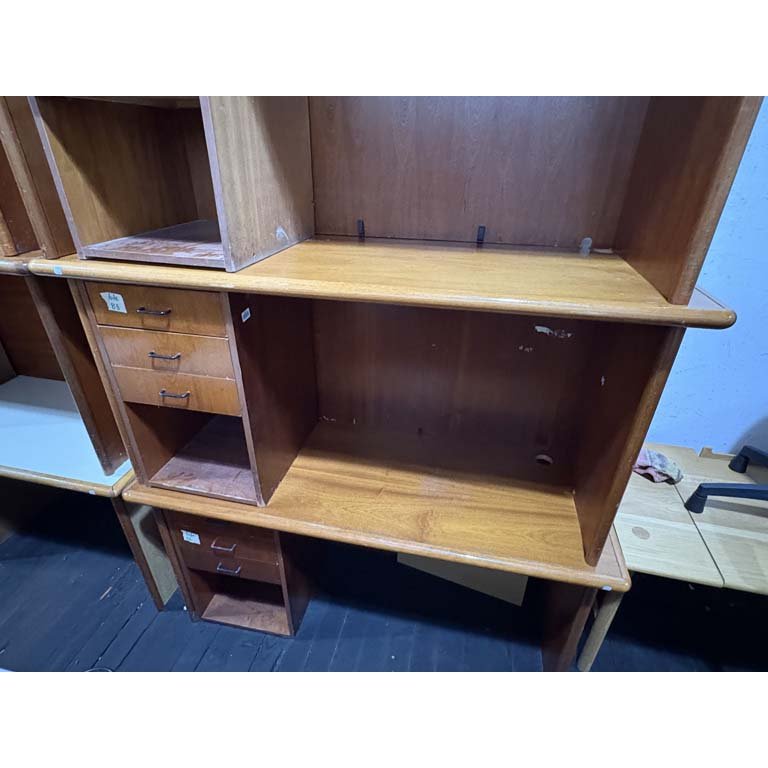 Item 2104687 - Image 0