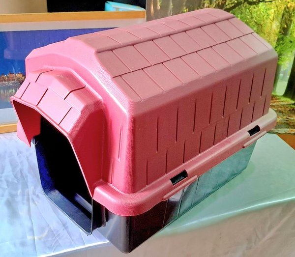 Caja de plástico para mascotas sin uso - imagen 2