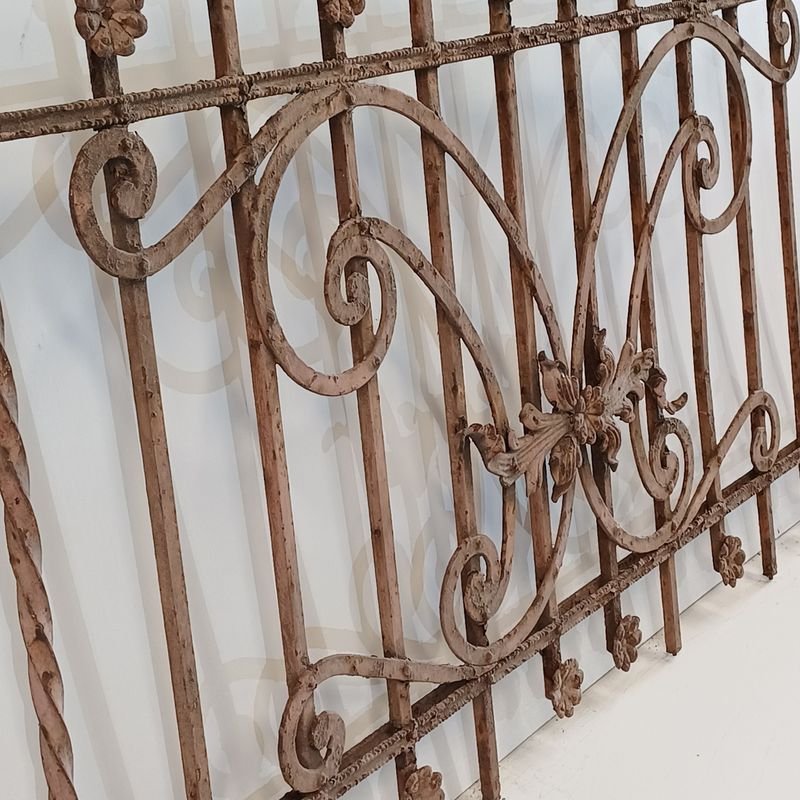 Item 900096 - Image 4