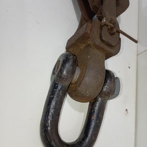 Polea Antigua de Hierro con Grillete - imagen 6