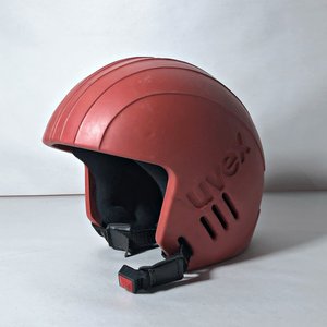 Dos Cascos para Bicicleta: Uno Plateado Julbo y Uno Rojo Uvex - imagen 3