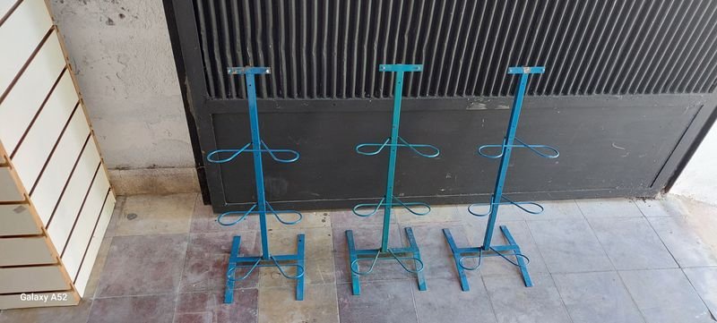 Lote anterior: 3 excibidores en hierro de 40 cm de alto - Accesorios para Vehículos