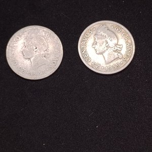 Lote de 2 Monedas de Plata Dominicanas: 25 Centavos (1937 y 1939) - imagen 4