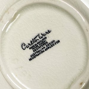 Catorce piezas de loza inglesa Carlton Ware ,platillos, despojador, tapas - imagen 7