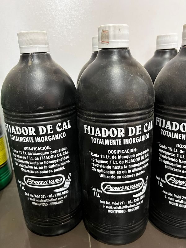 Fijador de Cal y Productos de Limpieza - imagen 2