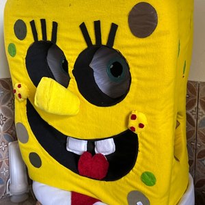 Lote siguiente: Disfraz Corpóreo de Bob Esponja