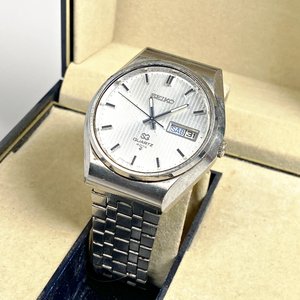 Reloj Seiko Quartz Caballero Malla Metal Caja Original - imagen 3