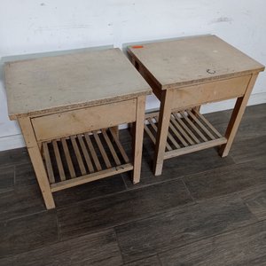 Par de Mesas de Luz de Madera con Cajón y Estante - imagen 7