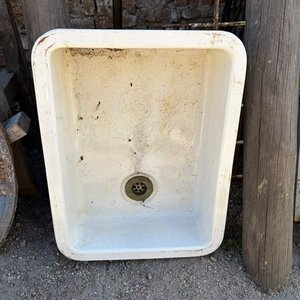 Pileta Antigua de Cerámica Blanca con Desagüe - imagen 2