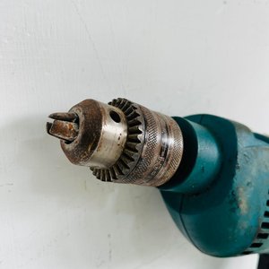 Taladro Makita HP1640 Usado - imagen 2