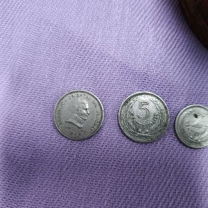 Lote de Monedas Antiguas en Tarro Quaker Oats - imagen 2