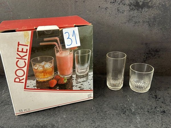 Juego de 18 Vasos de Vidrio "Rocket" Nadir - imagen 1