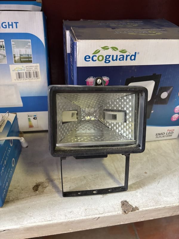 Luz LED y Proyectores de Alta Calidad - imagen 1