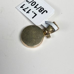 Colgante de Plata con Diseño Griego y Piedra Blanca - imagen 3