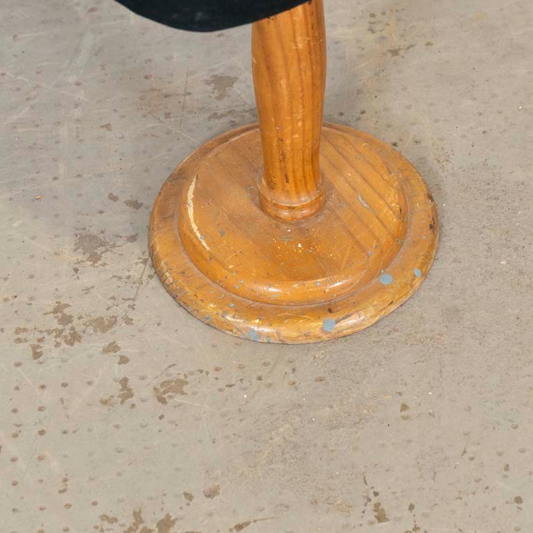 Item 2101971 - Image 1