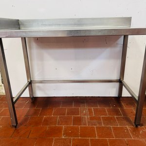 Mesada de Acero Inoxidable Industrial - 130x62x92cm - imagen 2