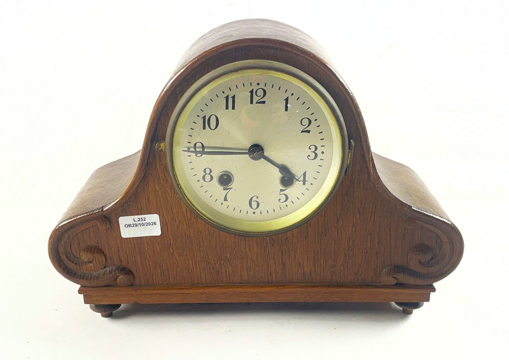 Reloj de Sobremesa de Madera con Péndulo