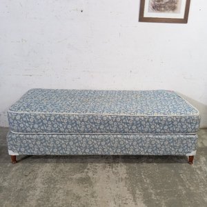 Somier de 1 Plaza con Colchón de Resortes, Tela Floreada Azul - imagen 2