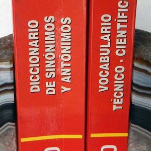 Dos Diccionarios Océano: Sinónimos y Antónimos y Vocabulario Técnico Científico - imagen 2