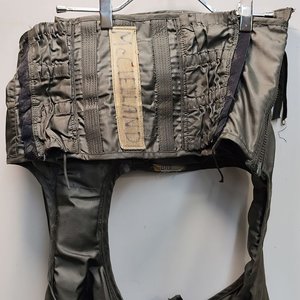 Pantalón Presurizado Anti-G Piloto Americano CSU-15/P Usado - imagen 2
