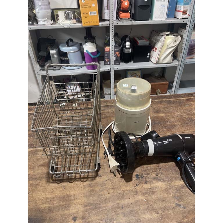 Item 2104929 - Image 1