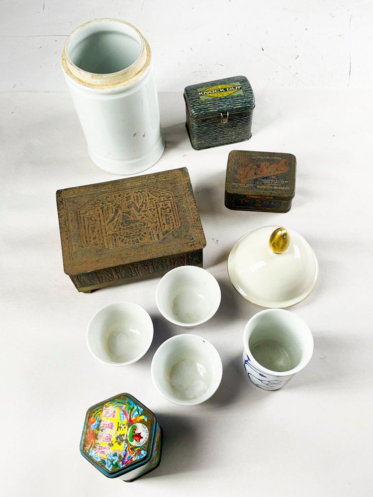 Porcelana y objetos decorativos para farmacia - imagen 2