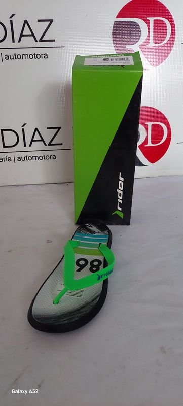 Lote anterior: Calzado de Verano para Hombre