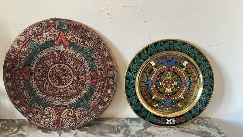 Calendarios aztecas metalicos de colgar motivos mexicanos - imagen 4