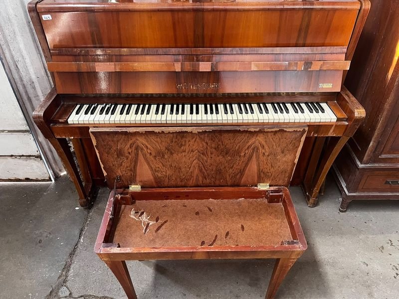 Piano de Pared Wittenberg con Banqueta