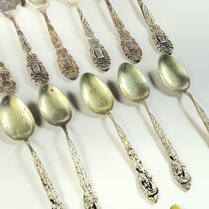 Conjunto de 15 Piezas: Cuchillos de Postre y Cucharas con Cabo Labrado - imagen 3