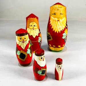 Lote anterior: Mamushkas Papá Noel de Madera Pintada