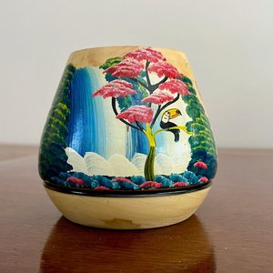 Organizador de Madera, Portalápices con Tucán, Frasco de Vidrio y Bowl con Bolas Decorativas - imagen 5