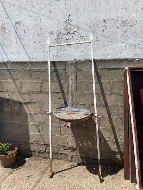 Item 28418 - Image 0