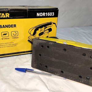 Lijadora Orbital Norstar 150W Nueva en Caja con Accesorios - imagen 4