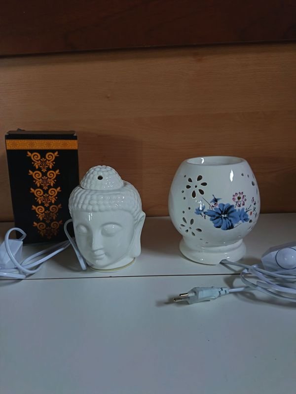 Par de Hornitos Aromáticos de Cerámica Blanca