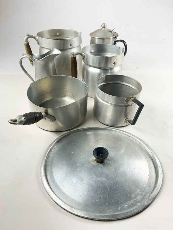 Lote siguiente: Pots y ollas de plata para cocina