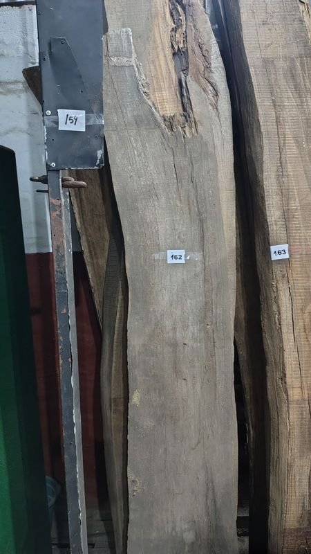 Lote siguiente: Maderas de Construcción con Bracket de Metal