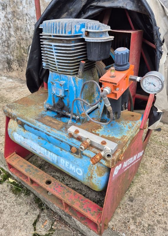 Compresor Italiano Paterlini Remo con Soporte para Enganche de 3 Puntos - imagen 7