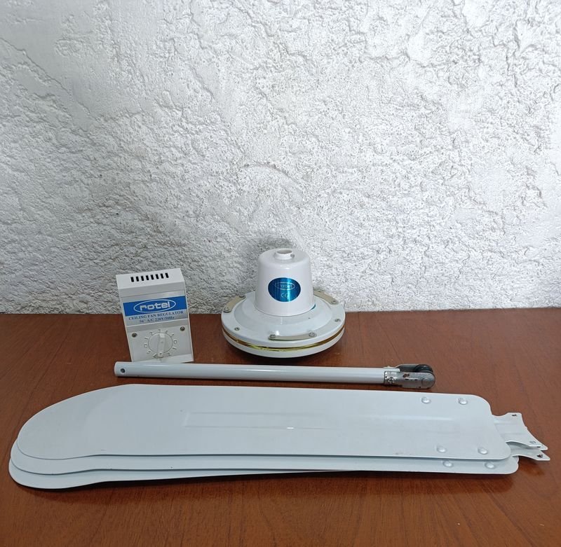 Lote siguiente: Ventilador de Techo ROTEL, igual a NUEVO - Excelente estado
