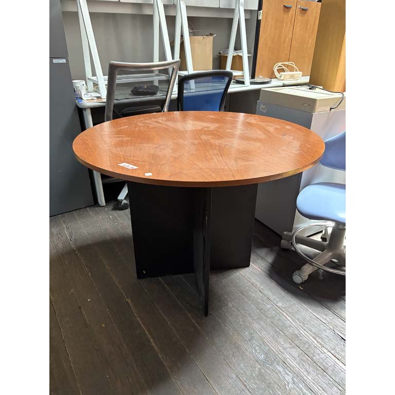 Item 2104587 - Image 0