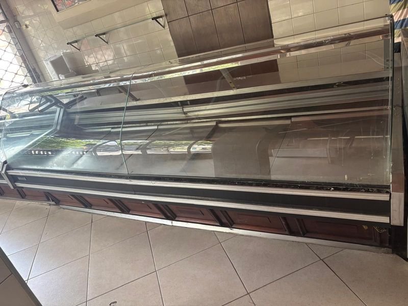 Item 868801 - Image 0